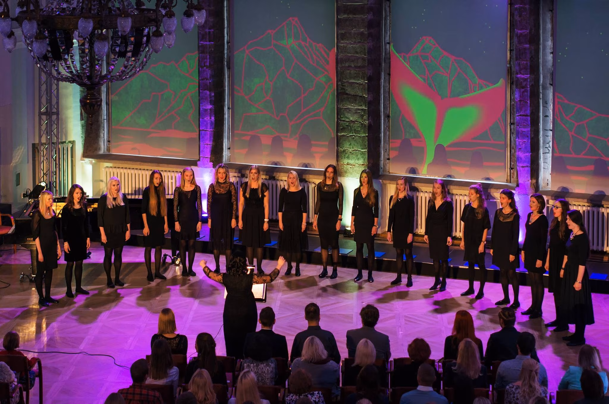 Sireeni eripära ja tugevus on oma “kaubamärgi” igakülgne kujundamine, kontserdi pealkirjast saali atmosfäärini. FOTO IVO KRUSTOK