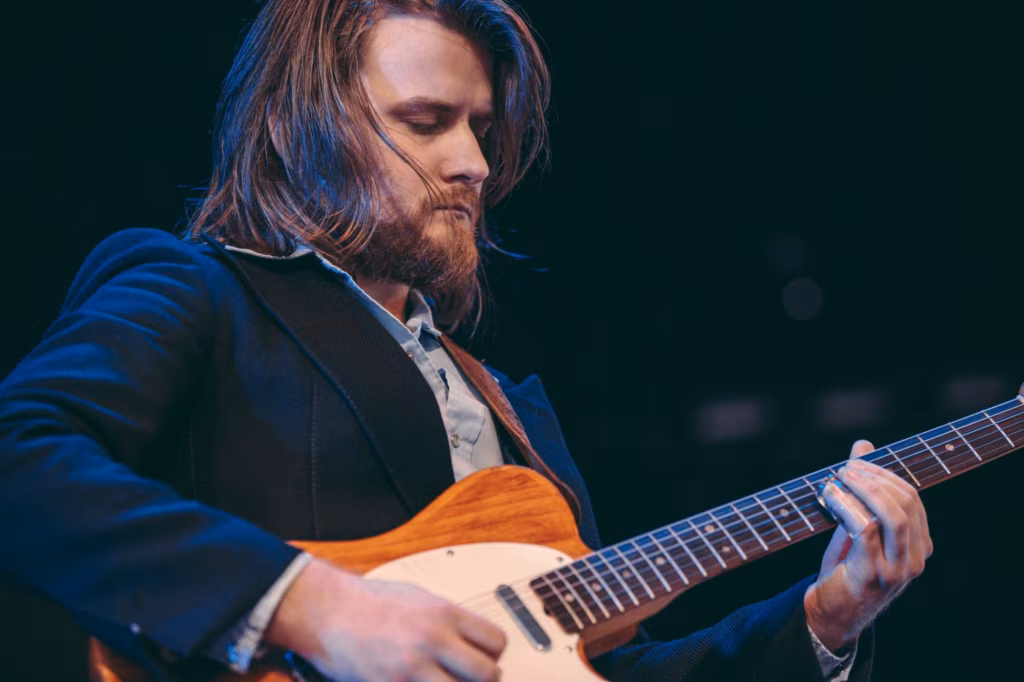 Annelinnast Atlantasse, üks kontsert korraga. Intervjuu kitarrist Laur Joametsaga