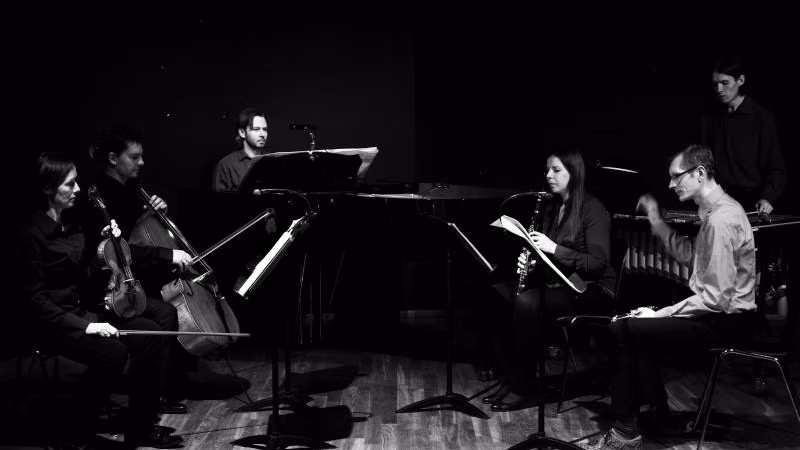 Ansambel U: Prantsusmaal