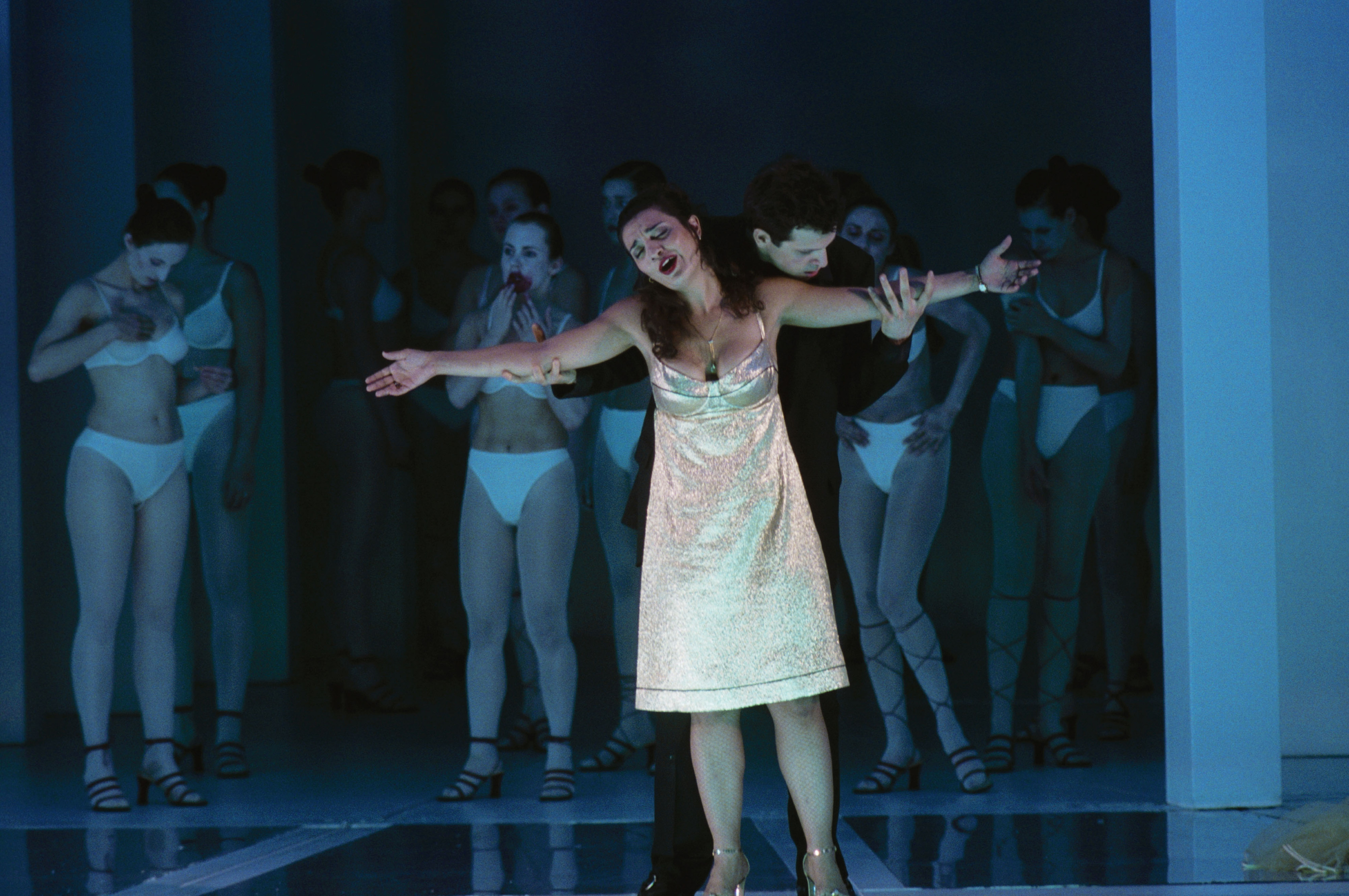 Thomas Hampson ja Isabel Bayrakdarian Martin Kusej “Don Giovanni” lavastuses. FOTO SCANPIX / AKG IMAGES / MARION KALTER