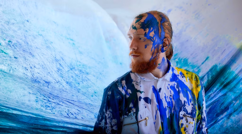 Piire avardav Niklas Paschburg