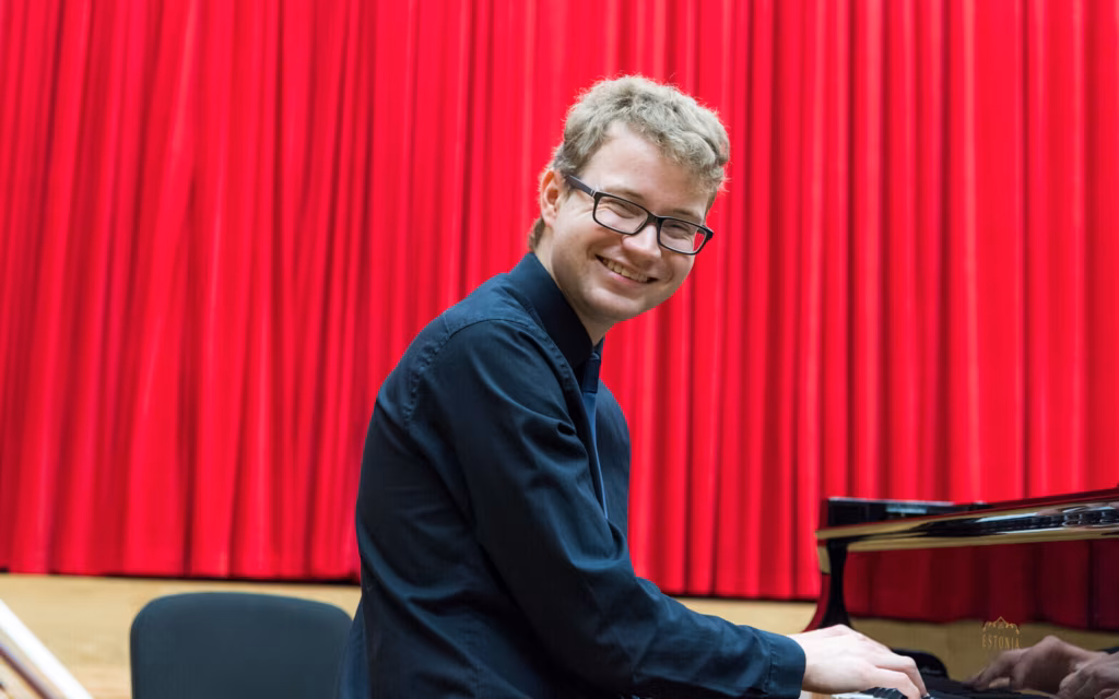 Sünergia korra ja kaose vahel