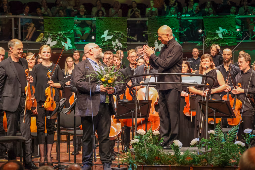 Muusikaarmastuse tiivul kõrgustesse ja kaugemale