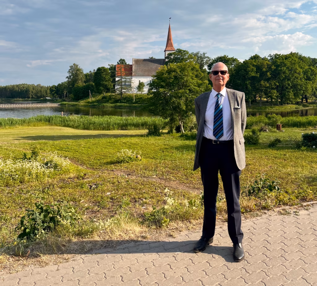 Tere! Mina olen Artur Kapi tütrepoeg. Intervjuu Arthur Intelmanniga