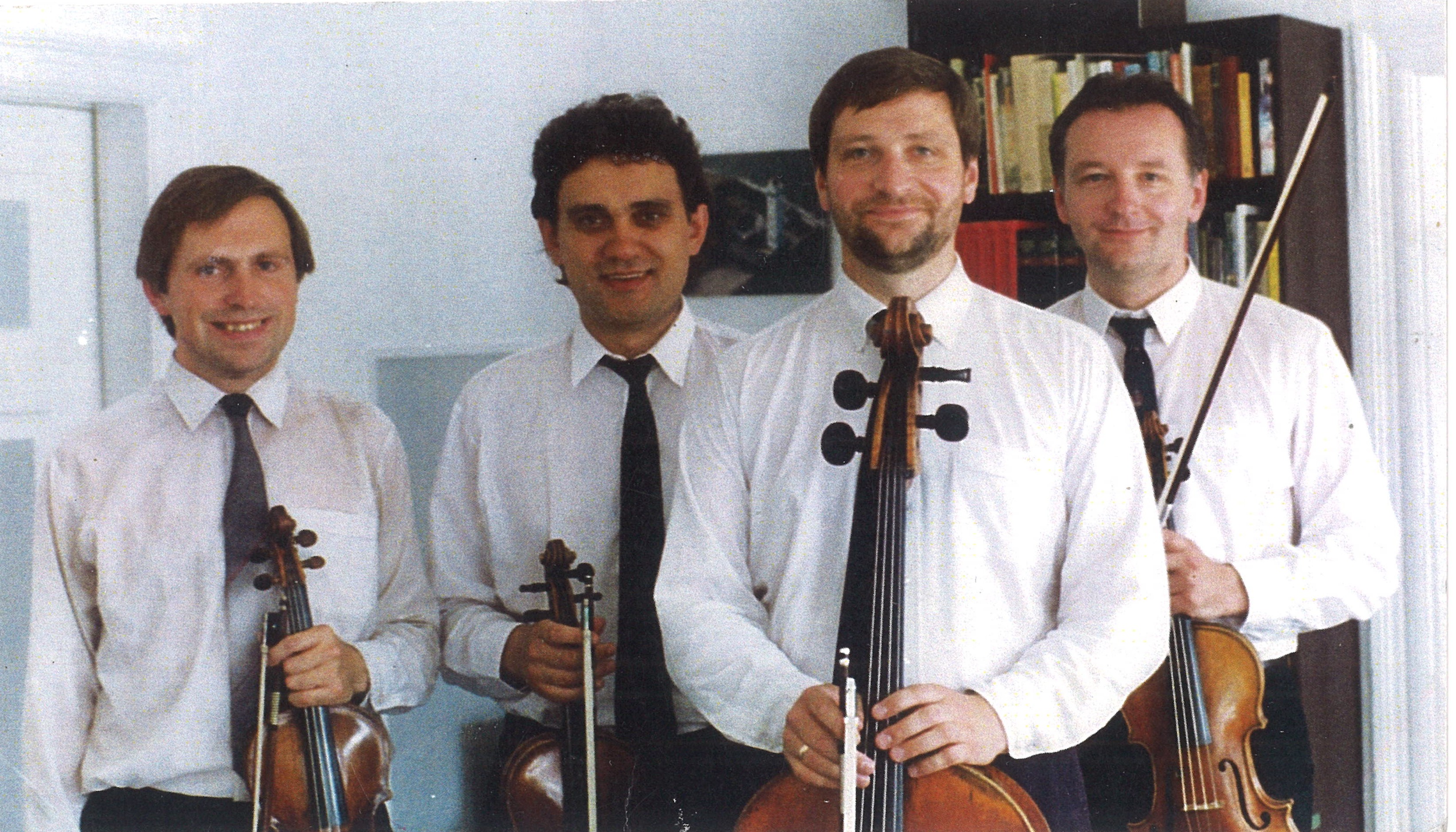 Tallinna Keelpillikvarteti algkoosseis: Urmas Vulp, Toomas Nestor, Teet Järvi, Andrus Järvi. FOTO ERAKOGUST